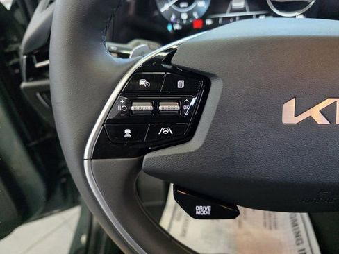New 2025 Kia Niro Wind w/ Wind Preserve Package FWD image 11