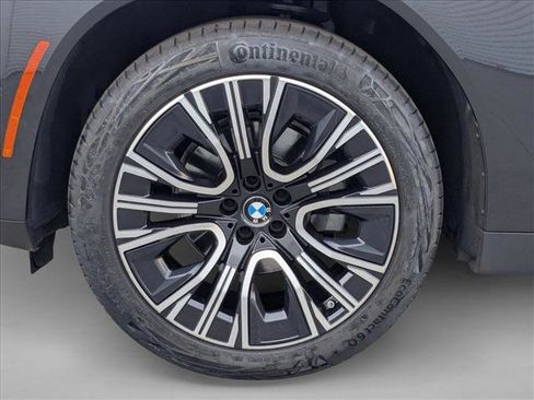 Certified 2025 BMW X3 xDrive30i w/ Convenience Package image 25