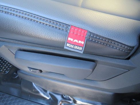 New 2024 RAM 3500 Tradesman w/ Chrome Appearance Group image 28