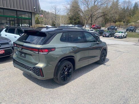 New 2026 Volkswagen Tiguan SE R-Line AWD/4WD image 4