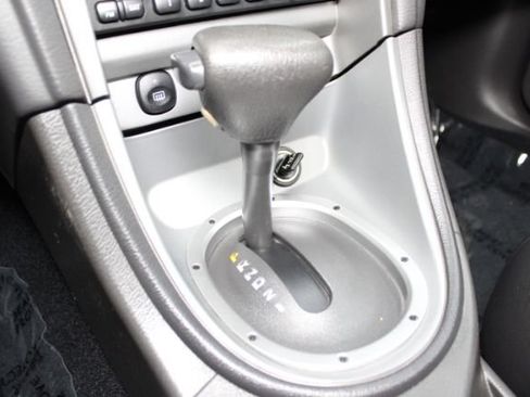 Used 2004 Ford Mustang Premium RWD image 16