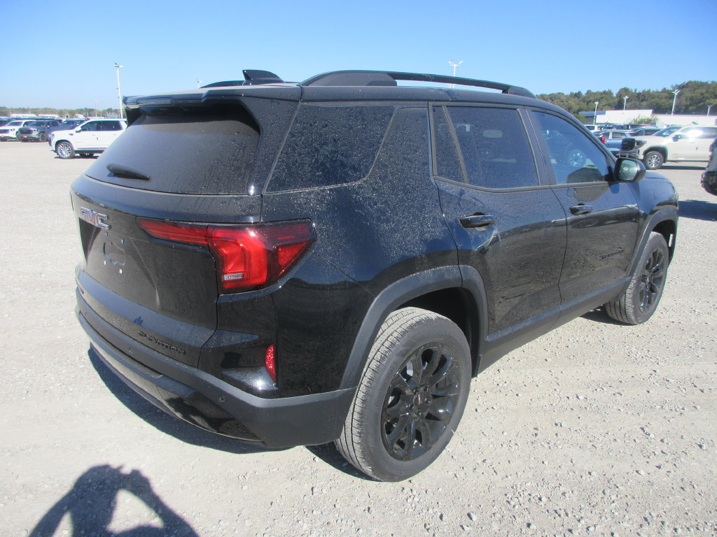 New 2027 GMC Terrain Elevation w/ Elevation Premium Package FWD image 4