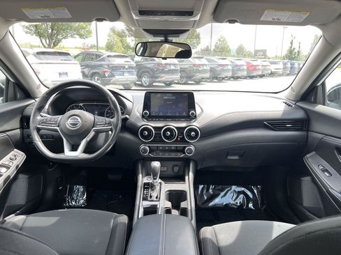 Used 2022 Nissan Sentra SV FWD image 24