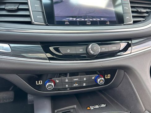 Certified 2024 Buick Enclave Essence w/ Experience Buick Package AWD/4WD image 26