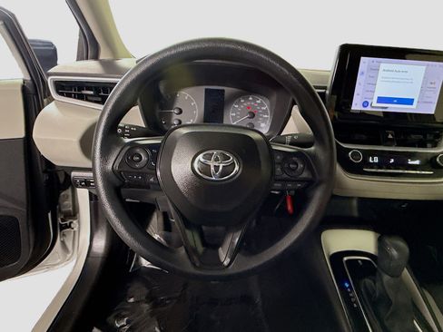 Used 2024 Toyota Corolla LE FWD image 13