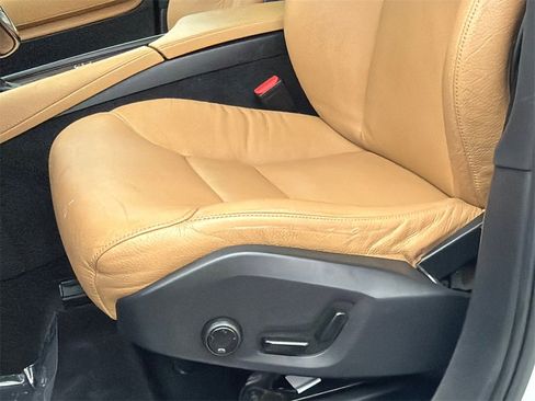 Used 2016 Volvo XC90 T6 Momentum image 17