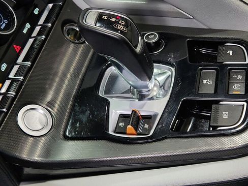 Used 2015 Jaguar F-TYPE S image 31