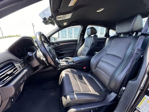 Used 2021 Honda Accord Sport image 10