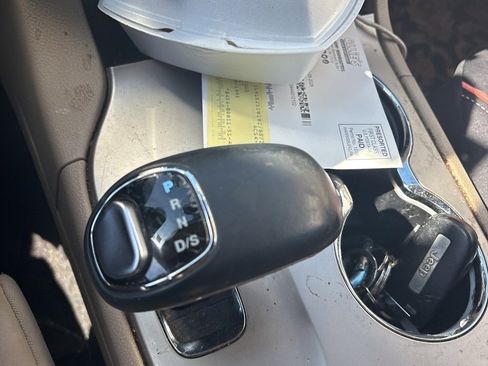 Used 2014 Jeep Grand Cherokee Limited image 11