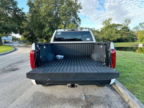 Used 2025 Toyota Tundra SR5 w/ SR5 Premium Package AWD/4WD image 31