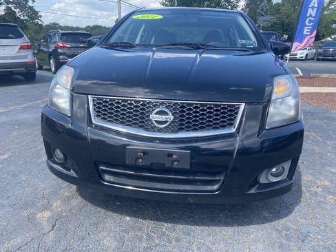 Used 2011 Nissan Sentra 2.0 SR w/ Convenience Pkg FWD image 4