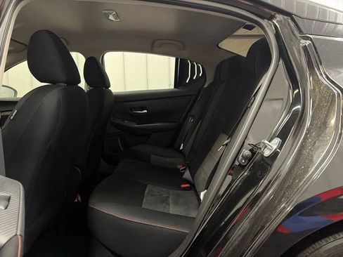 Used 2024 Nissan Sentra SR FWD image 14