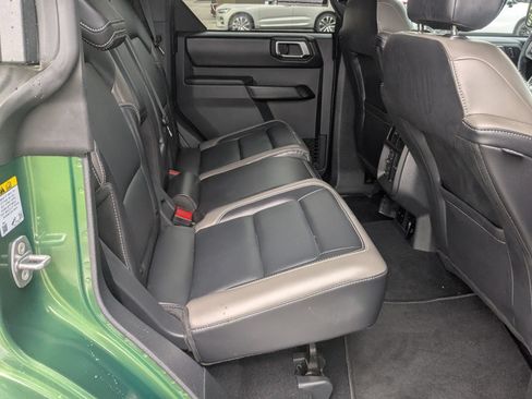 Used 2025 Ford Bronco Outer Banks AWD/4WD image 36