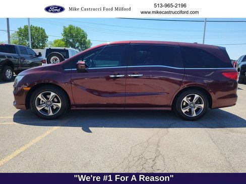 Used 2018 Honda Odyssey Touring image 2