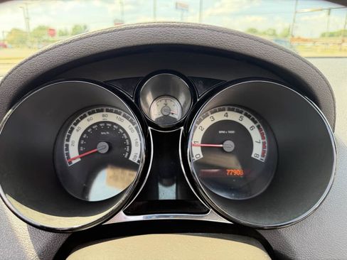 Used 2009 Saturn Sky Red Line RWD image 25