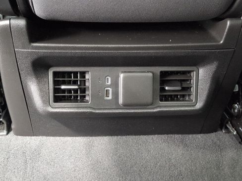 Used 2024 Chevrolet Silverado 1500 LT AWD/4WD image 23