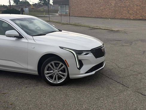 Used 2023 Cadillac CT4 Luxury w/ Cold Weather Package AWD/4WD image 4