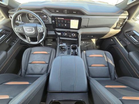 Used 2025 GMC Sierra 1500 AT4 AWD/4WD image 37
