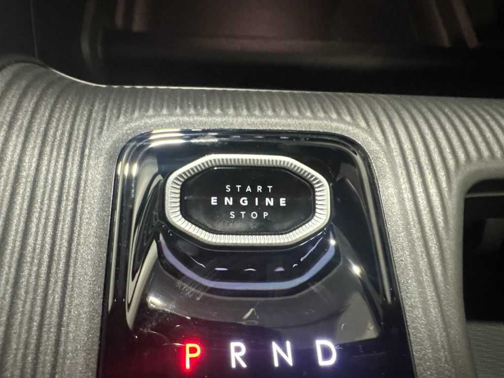 New 2026 Jeep Cherokee Overland w/ Advanced Pro Tech Group AWD/4WD image 43