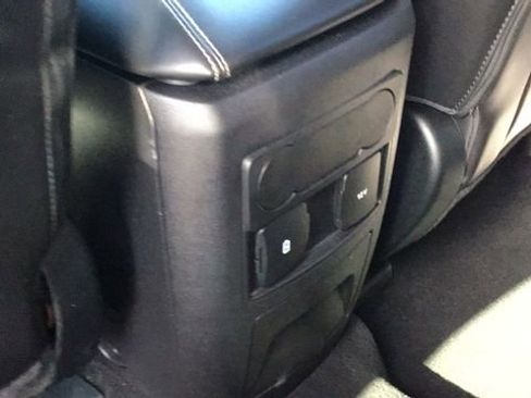 Used 2024 Ford Explorer XLT w/ Equipment Group 202A image 16