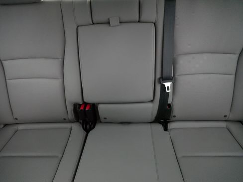 Used 2018 Honda Ridgeline RTL-E image 13