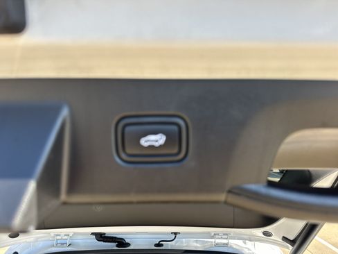 Used 2025 Hyundai Tucson SEL FWD image 20