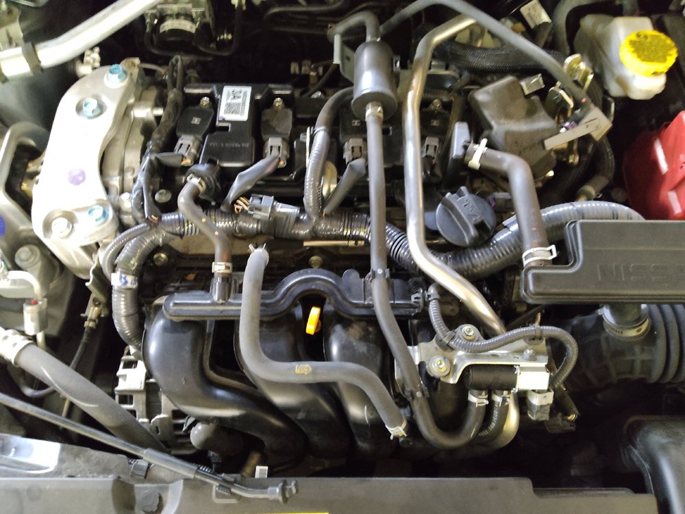 Used 2025 Nissan Sentra SV FWD image 30
