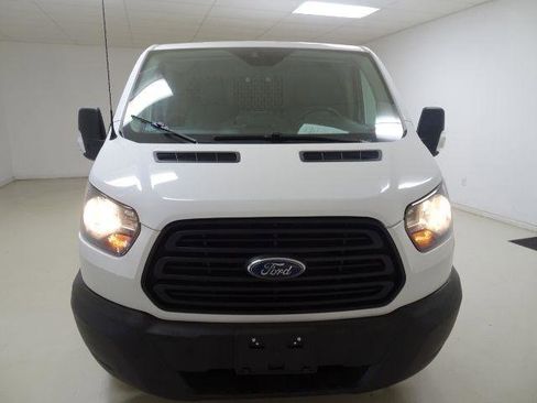 Used 2019 Ford Transit 250 130 Low Roof image 2