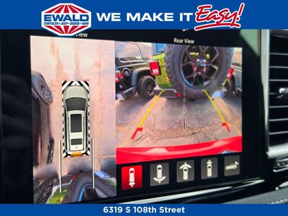 New 2026 Chrysler Pacifica Select