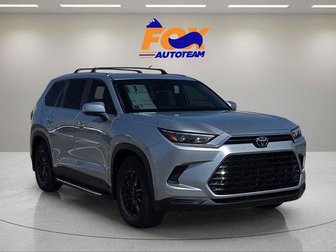 New 2026 Toyota Grand Highlander FWD image 6
