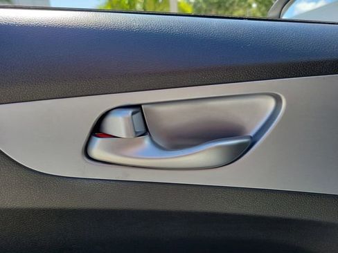 Certified 2023 Kia Forte LXS FWD image 18