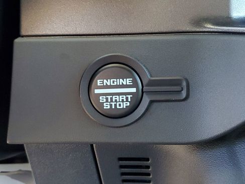 New 2025 Ford Bronco 4-Door image 14