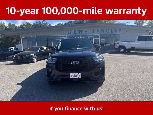 Used 2025 Ford Explorer ST-Line w/ Premium Package RWD image 6