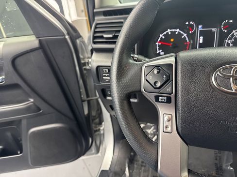 Used 2020 Toyota 4Runner SR5 image 23