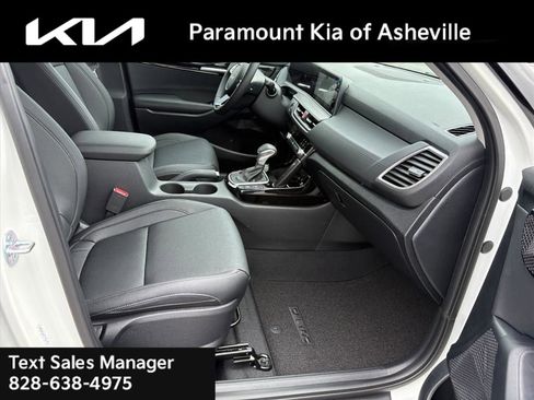 New 2026 Kia Seltos EX image 19