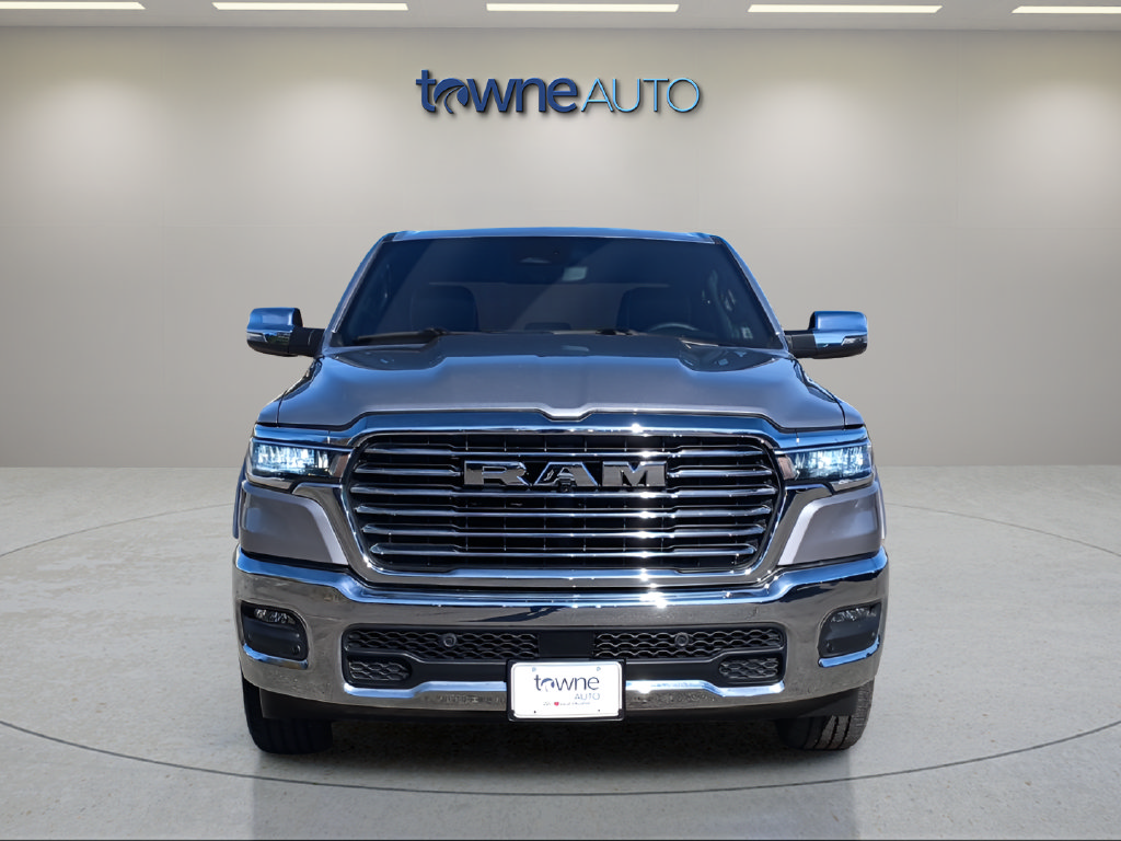 Used 2026 RAM 1500 Laramie AWD/4WD image 9
