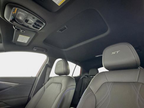 New 2026 Buick Envista Sport Touring w/ Convenience I Package FWD image 14