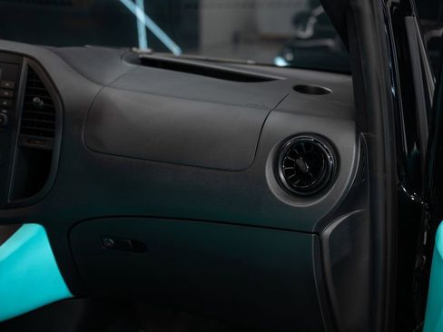 Used 2023 Mercedes-Benz Metris Passenger image 55