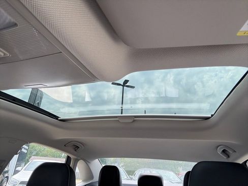 New 2025 Volkswagen Jetta SE image 16