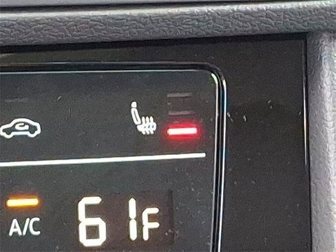 New 2025 Volkswagen Jetta SE image 21