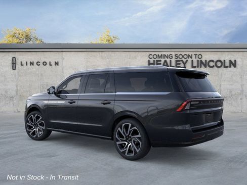 New 2026 Lincoln Navigator L Reserve image 4