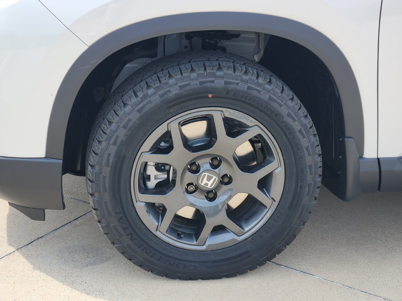 New 2026 Honda Pilot TrailSport image 8