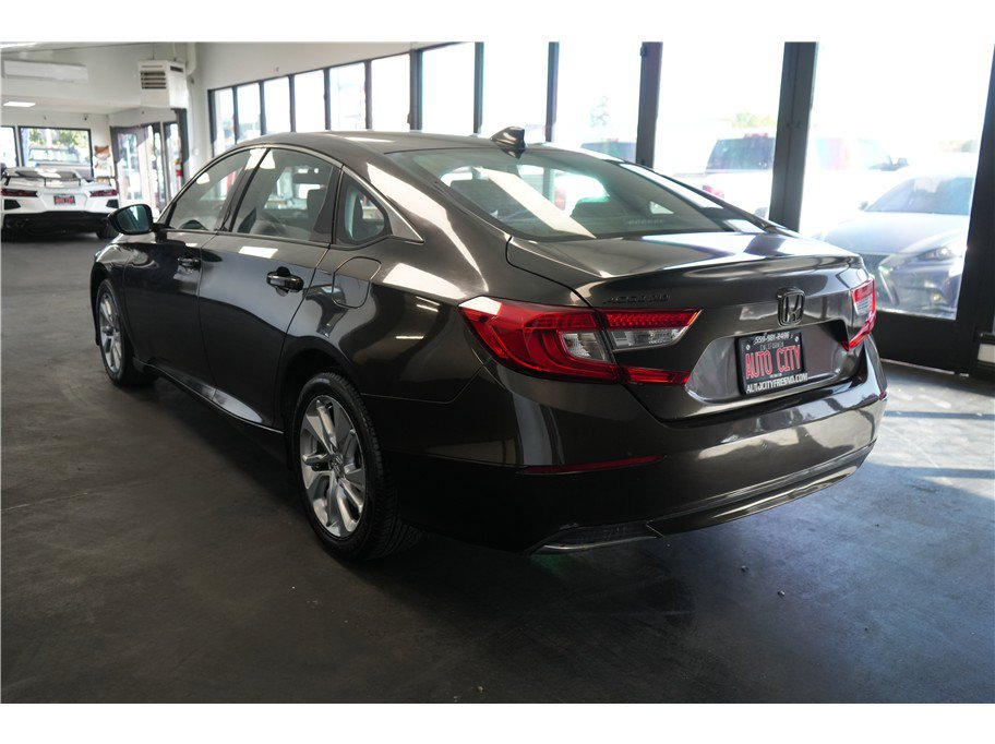 Used 2018 Honda Accord LX image 5
