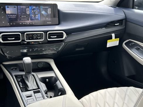 New 2026 Nissan Sentra SL w/ Floor Mat Package FWD image 25