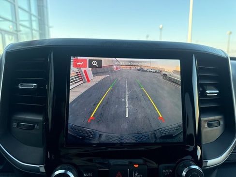 New 2026 RAM 1500 4x4 Crew Cab image 13