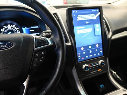Certified 2023 Ford Edge SEL image 25