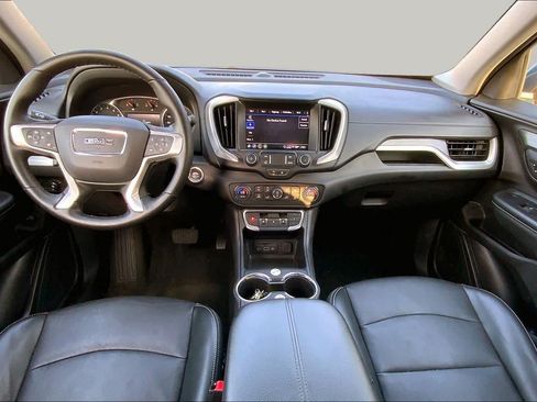 Used 2024 GMC Terrain SLT AWD/4WD image 15