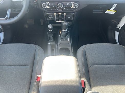 New 2026 Jeep Gladiator Sport image 15