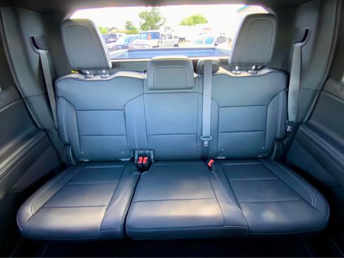 New 2026 Chevrolet Silverado EV LT image 32