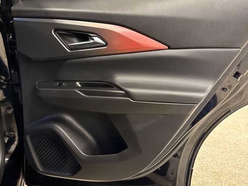 Used 2024 Chevrolet Equinox EV RS image 19